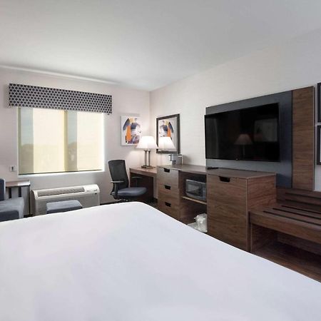 Comfort Inn & Suites Carleton Place Экстерьер фото